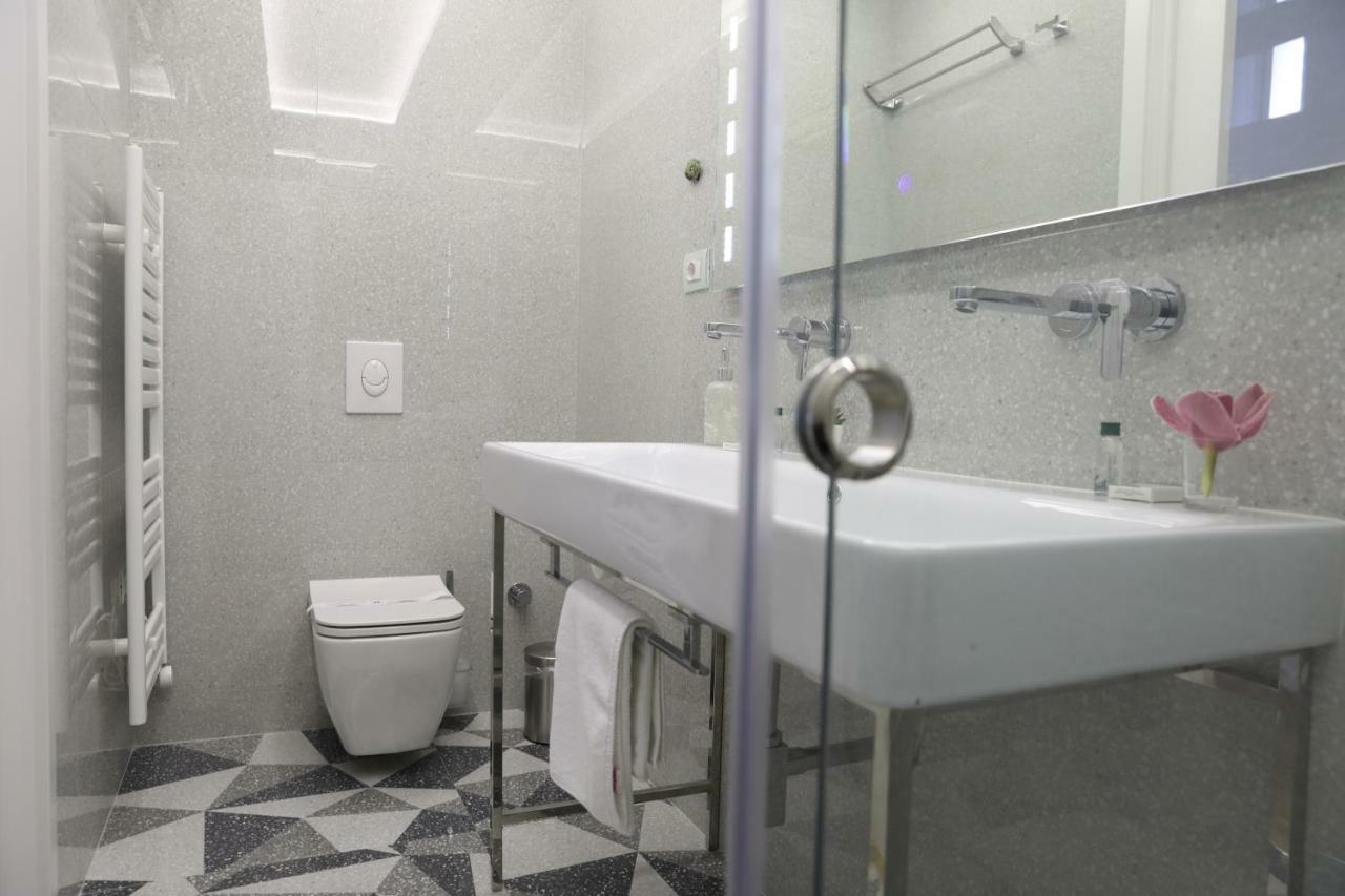 Tiranatop Suites 3 1000 Ft2 Dış mekan fotoğraf