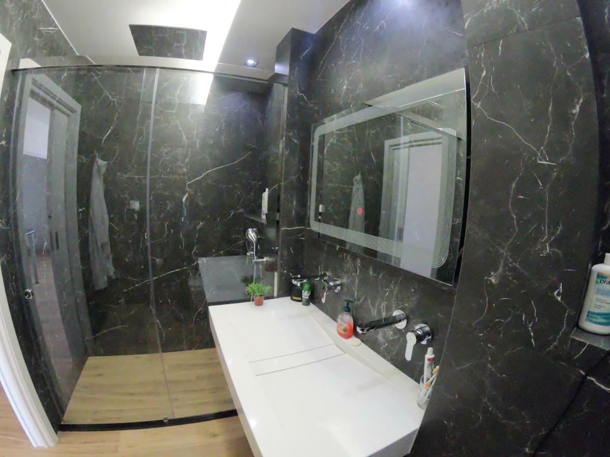 Tiranatop Suites 3 1000 Ft2 Dış mekan fotoğraf